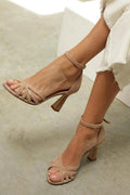 Tacchi a spillo peep toe patchwork Marrone con cinturino alla caviglia e fibbia