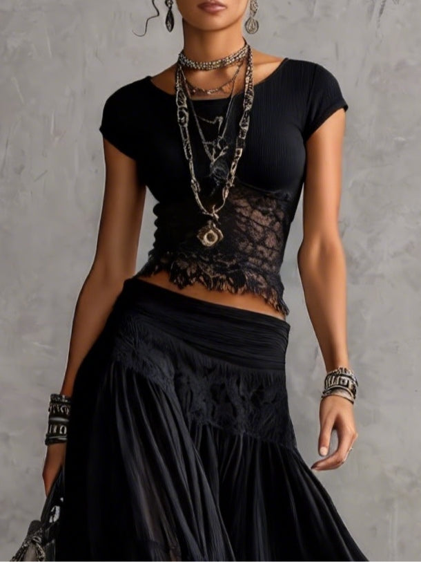 VANESSA | COMPLETO DARK BOHO CON CROP TOP E GONNA IN PIZZO